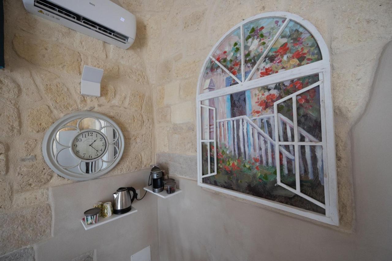 B&B Talino Trani Luaran gambar